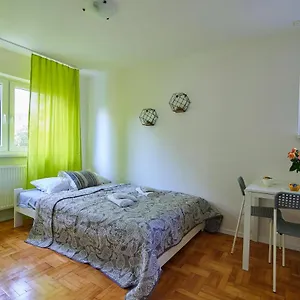 Apartment Regem Plonska, Warsaw